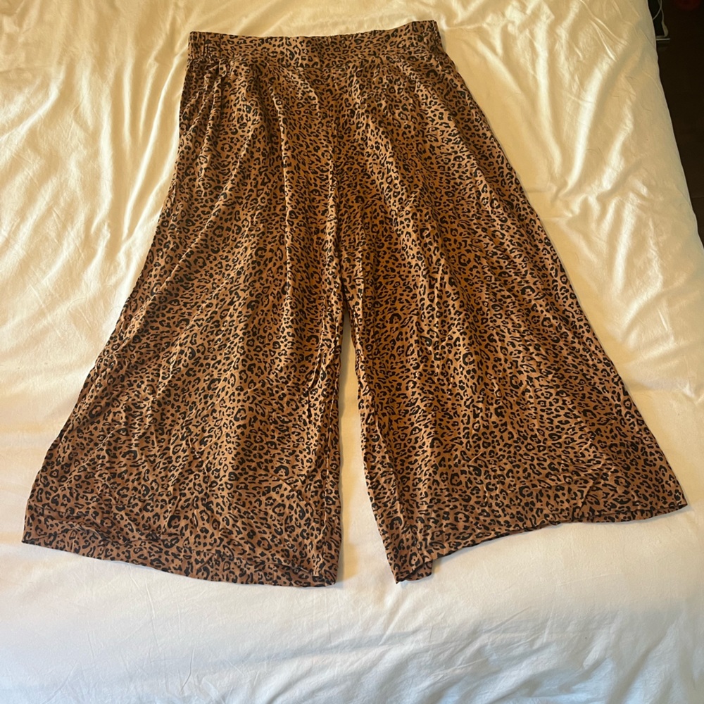 Wide leg midi pants